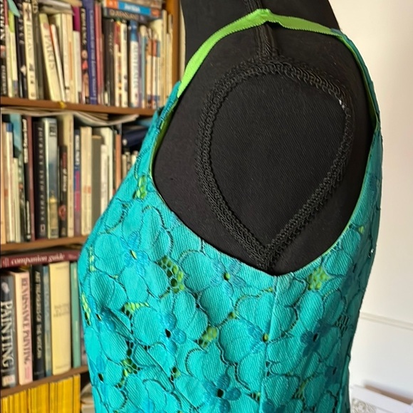 Vibrant Blue and Green Halter Midi Dress for Cocktail Events - Picture 3 of 16